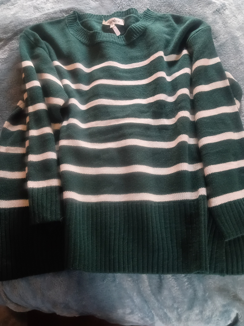 Women’s Green and White Striped Crewneck Sweater
